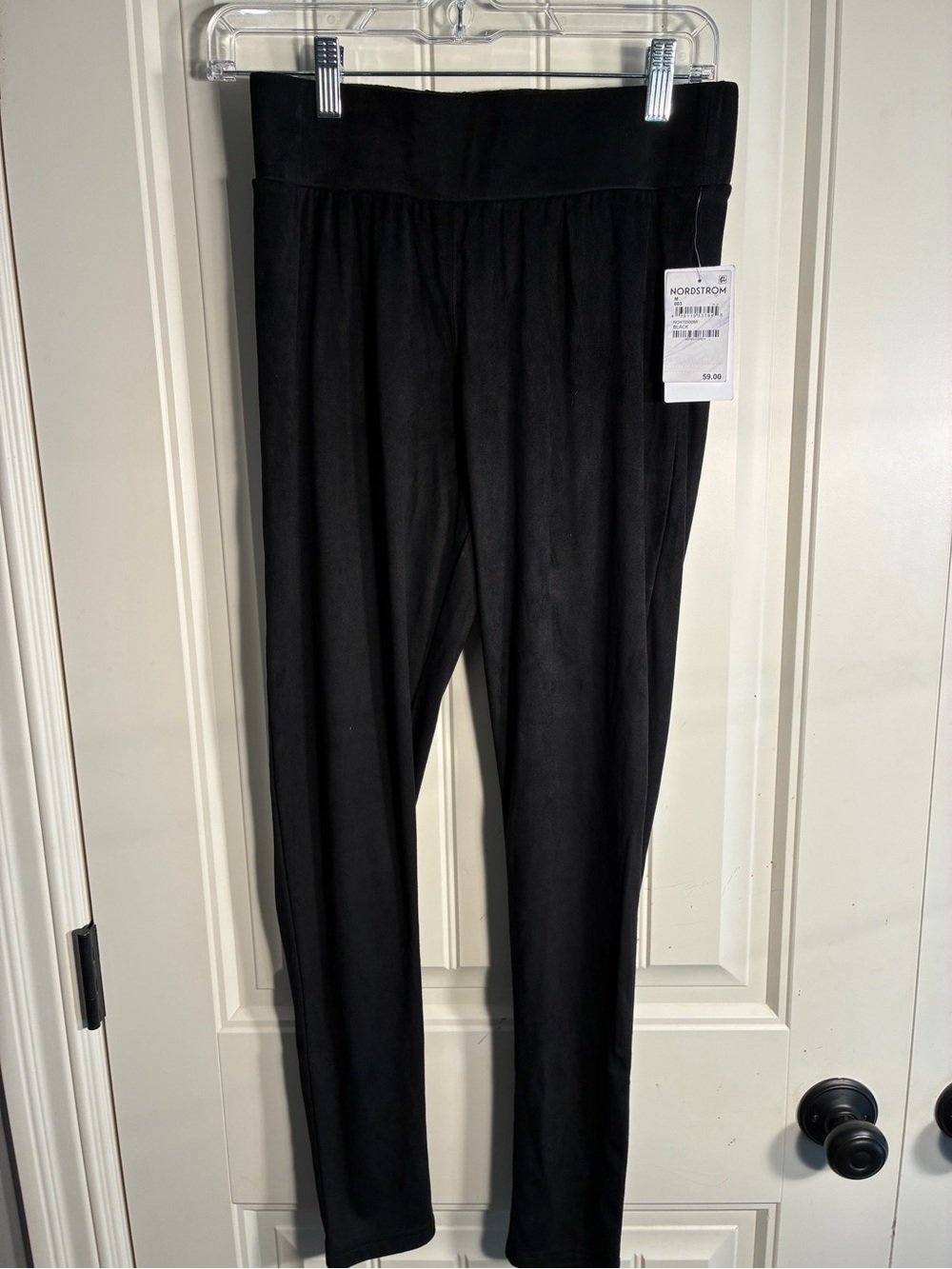 NWT Nordstrom Black suede like Stretch Ponte Leggings sz medium